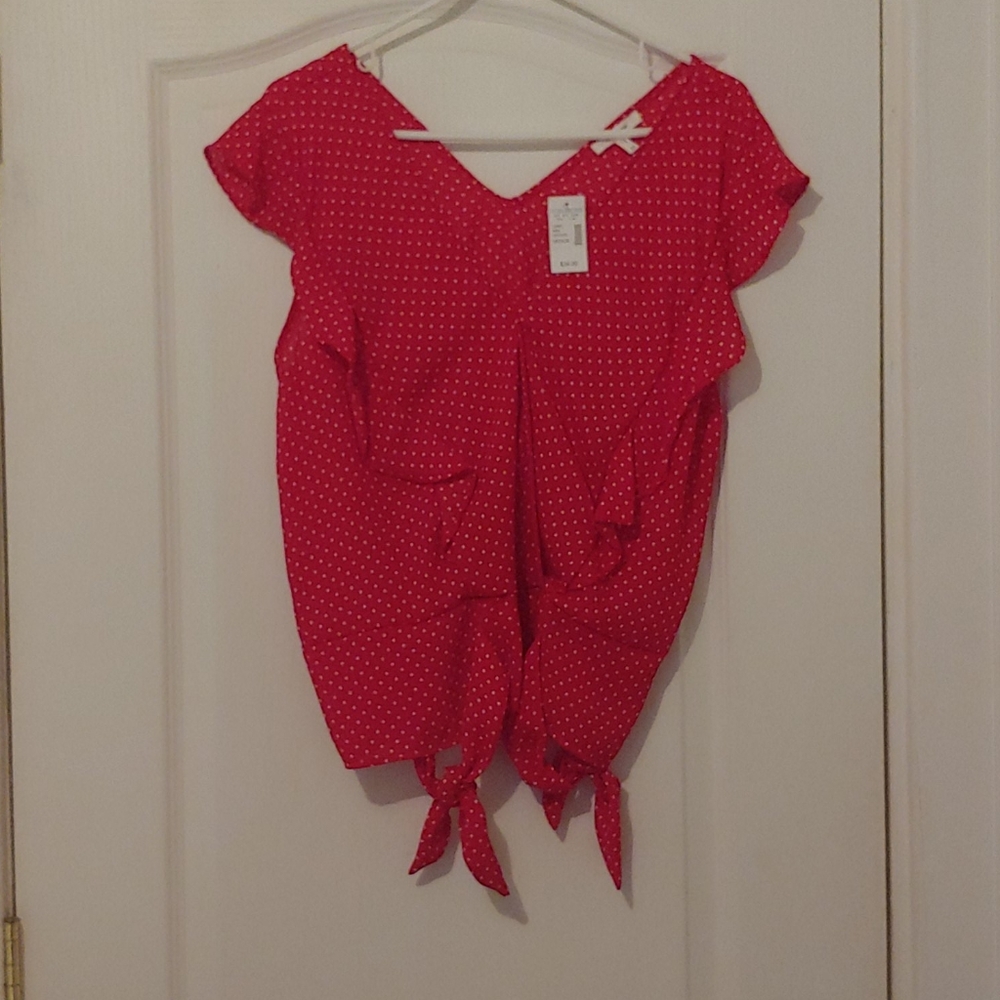 NWT Maurices Size Medium Top